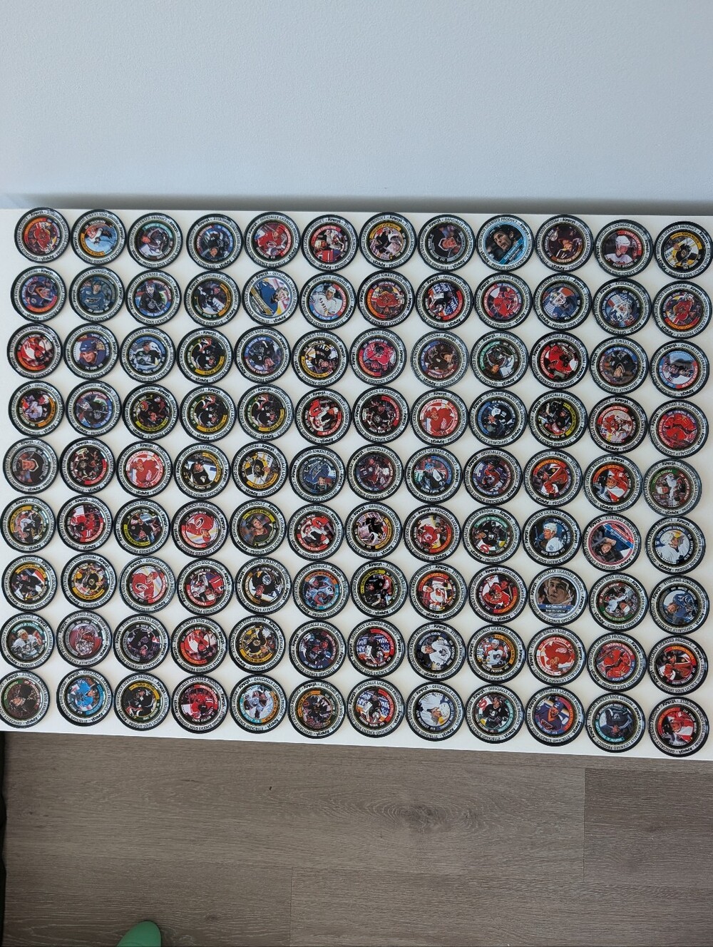 1996-97 Katch Irwin NHL Hockey Coins/Medallions- Lot Of 100+, Messier, Sundin +